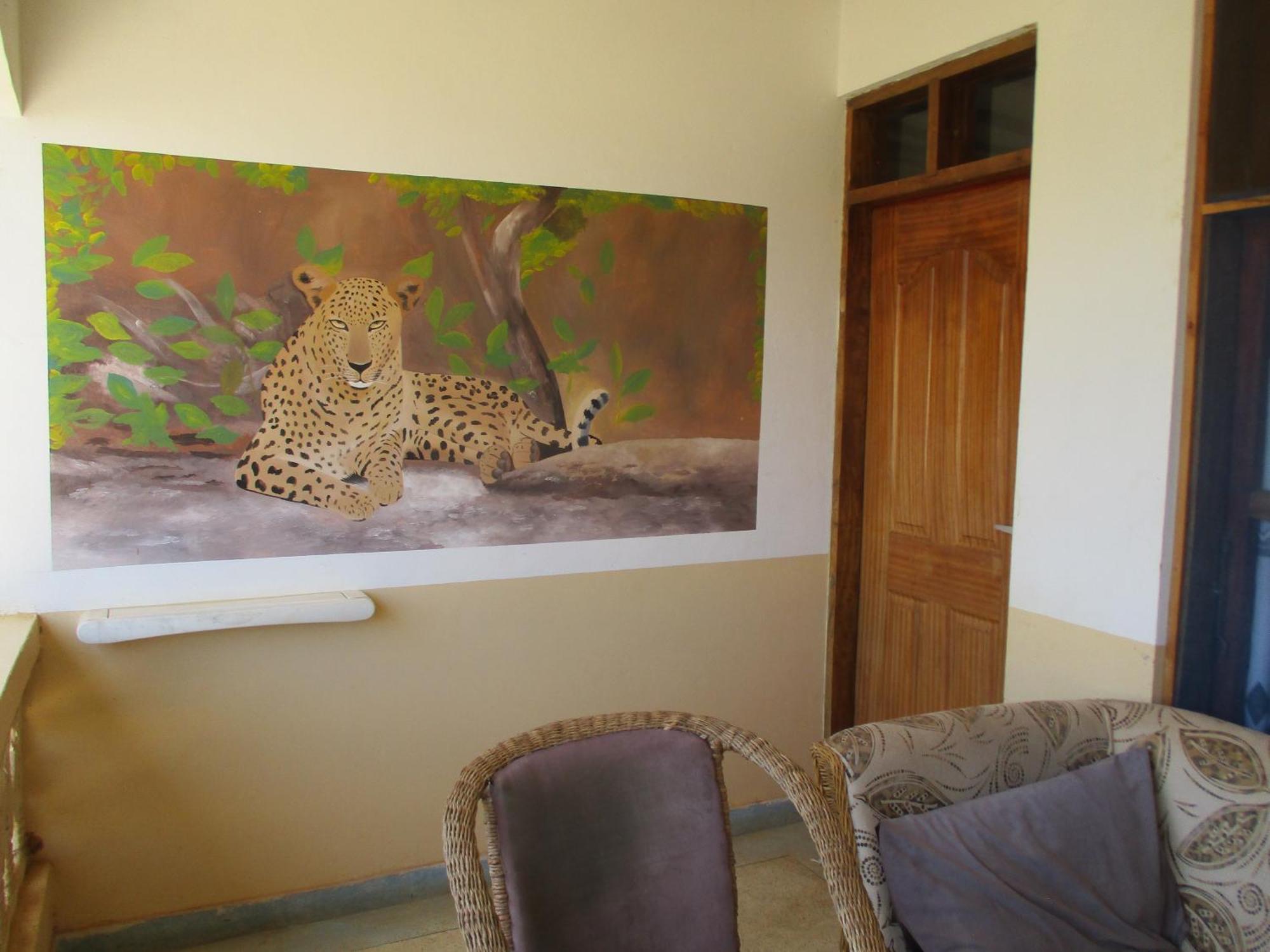 Simba Apartments ディアニ・ビーチ 部屋 写真
